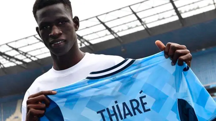 Динамо Київ підписало сенегальського захисника Аліу Тіаре