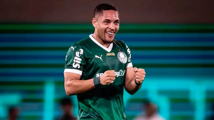 «Челсі» бореться за підписання бразильського форварда Вітора Роке з «Палмейраса»