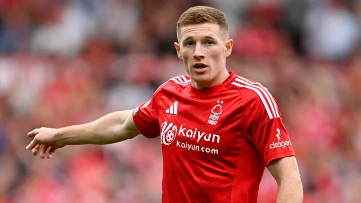 Манчестер Сіті та Челсі змагаються за підпис Елліота Андерсона