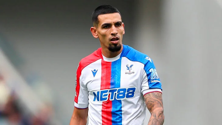 «Барселона» націлилася на двох гравців «Крістал Пелас»