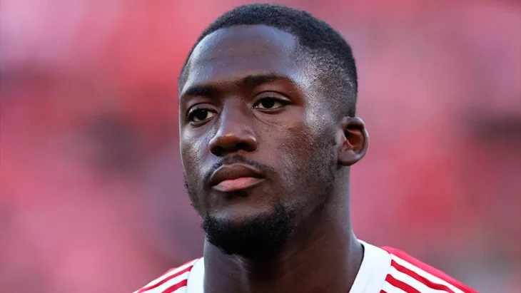 Баварія проявляє інтерес до Конате