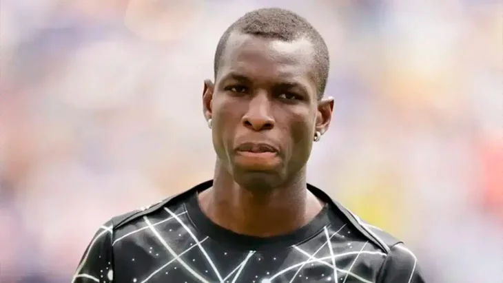 Евертон продовжує боротьбу за трансфер Ніколаса Джексона