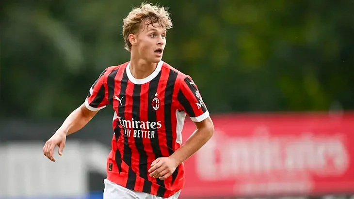 Аякс розглядає оренду Максиміліана Ібрагімовича з Мілана