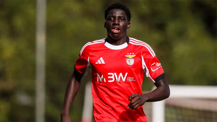 Барселона уважно стежить за 17-річним талантом Бенфіки Даніелем Банжакі