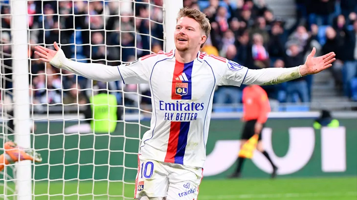 Павел Шульц з Ліона приголомшив Прем’єр-лігу